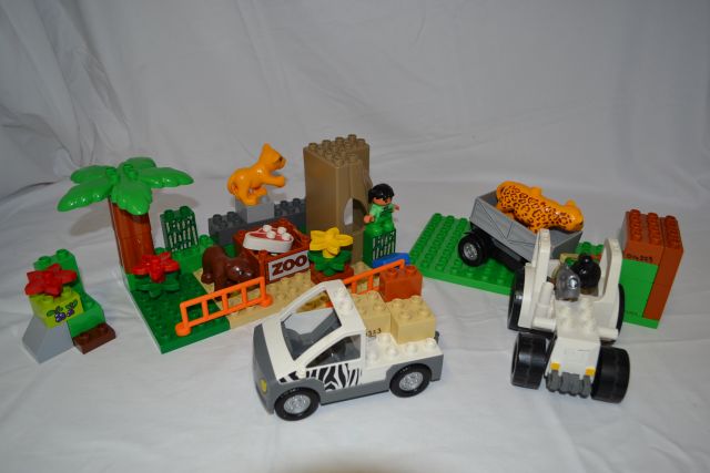 Duplo dierenvoertuigen 