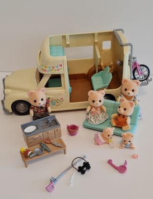 Sylvanian families camper